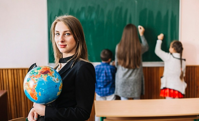 Педагог дополнительного образования по географии